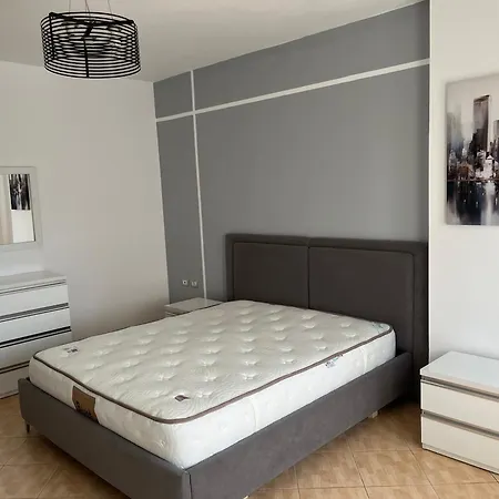 Apartamento Stadium At Sunrise Vlorë